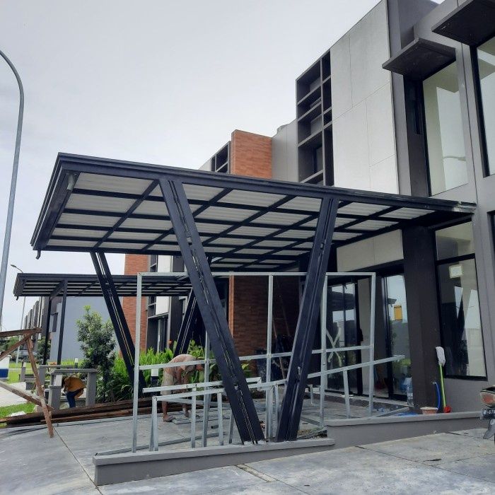 Kanopi baja ringan hasil pekerjaan DESIGN MANUFAKTUR di Cibinong
